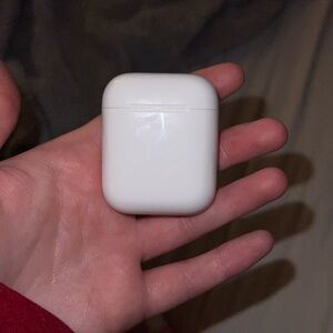apple airpods 1